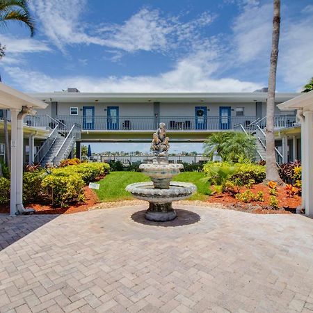 102-Tiny Treasure-Waterfront With Heated Pool Apartment St. Pete Beach Luaran gambar