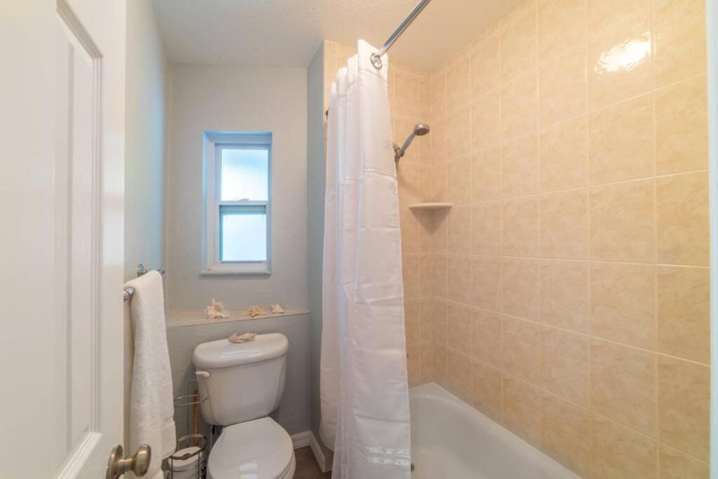 102-Tiny Treasure-Waterfront With Heated Pool Apartment St. Pete Beach Luaran gambar