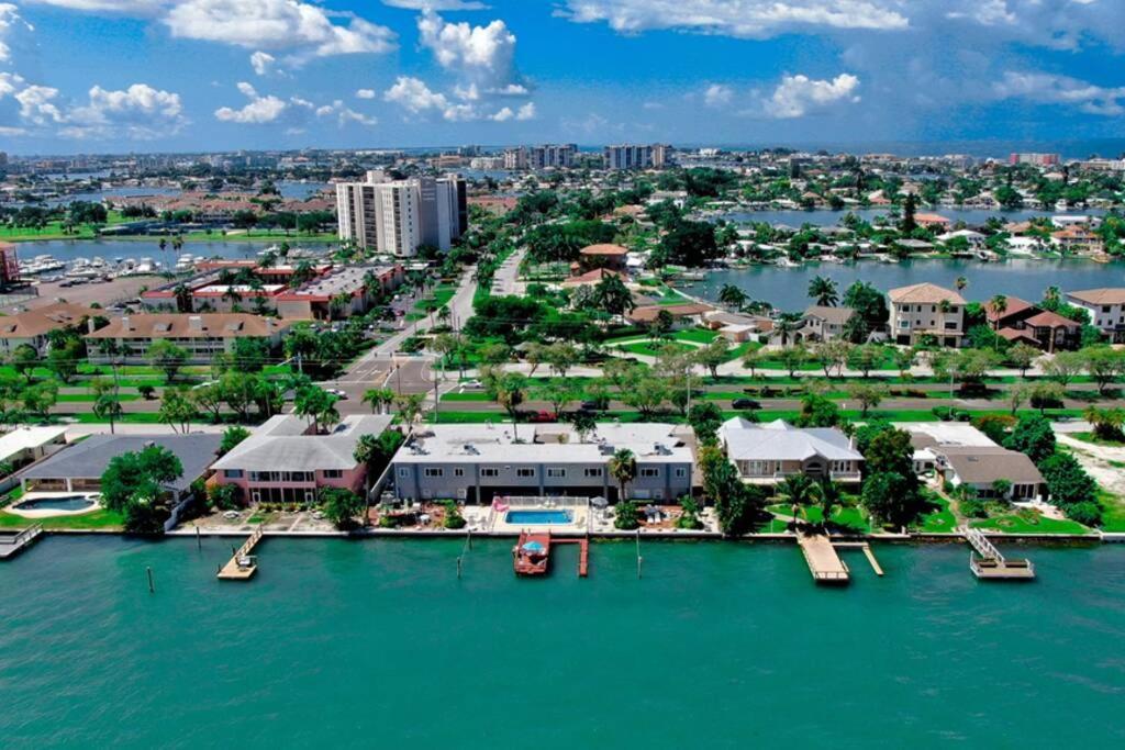 102-Tiny Treasure-Waterfront With Heated Pool Apartment St. Pete Beach Luaran gambar