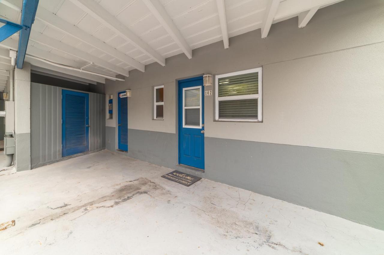 102-Tiny Treasure-Waterfront With Heated Pool Apartment St. Pete Beach Luaran gambar